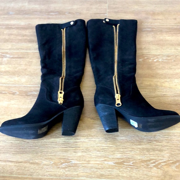 Black Knee High Boots with Gold Details from Aldo - Picture 6 of 10